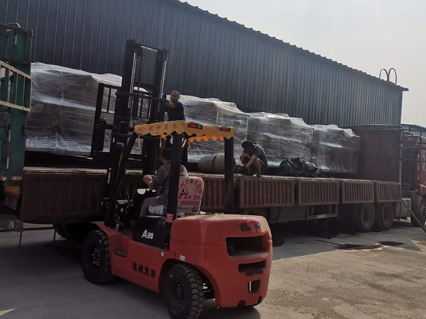 發(fā)貨現(xiàn)場